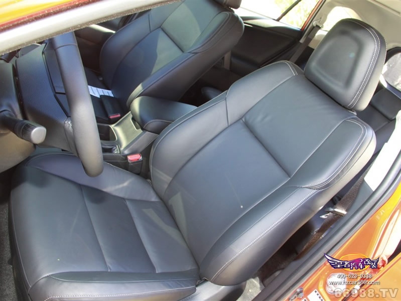 皇者汽车小黄牛丰田RAV4真皮座椅