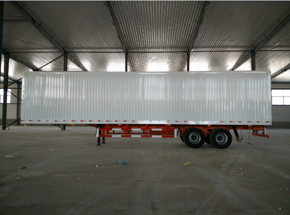 华驰翼开启厢式半挂车 THD9350XYK