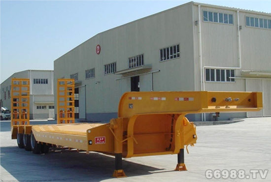 泰华大力士FTW9400TD低平板半挂车