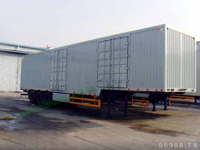 华驰泰骋 14.6米 31.1吨 3轴 厢式运输半挂车 LHT9403XXY