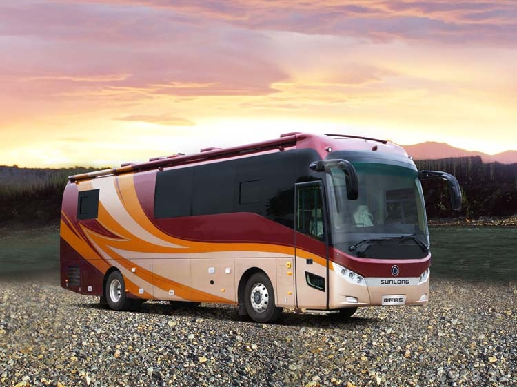 申龙SLK5180XLJ旅居车